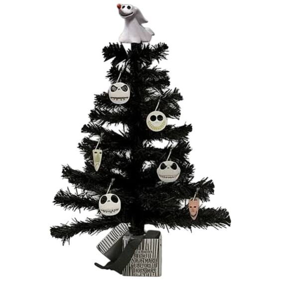 Disney NECA Nightmare Before Christmas Tree Diorama With mini Resin Masks - Picture 1 of 13